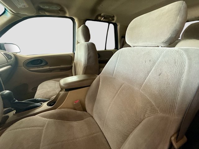 Used 2004 Chevrolet TrailBlazer LS w/ LS Preferred Equipment Group AWD/4WD image 16