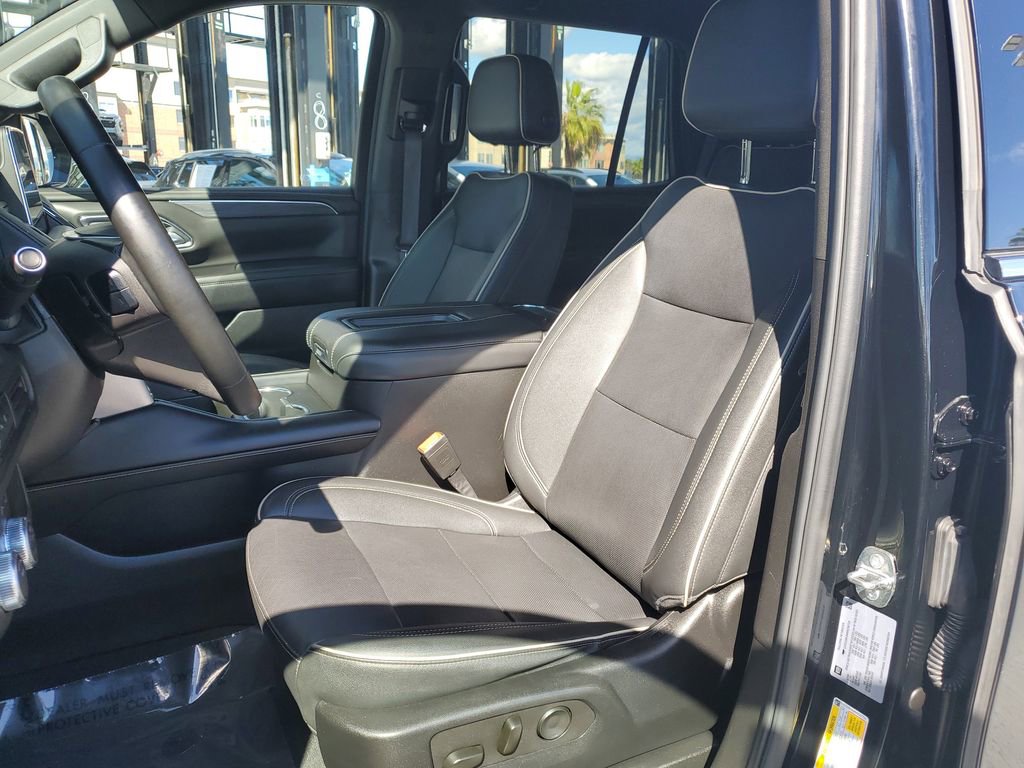 Used 2024 GMC Yukon SLT image 19