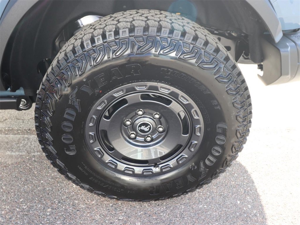 New 2025 Ford Bronco Badlands image 14