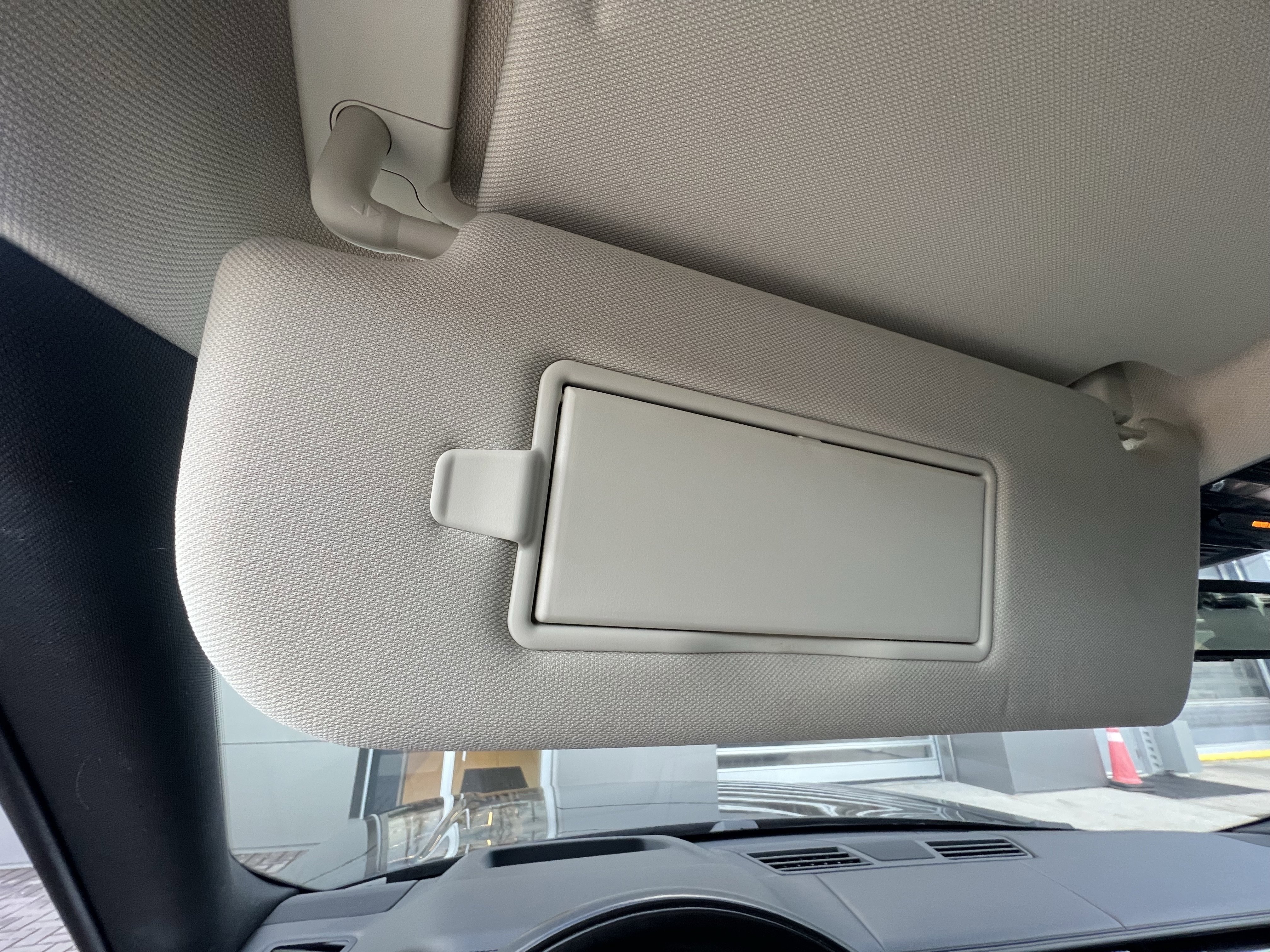 Certified 2023 Land Rover Range Rover SE image 27