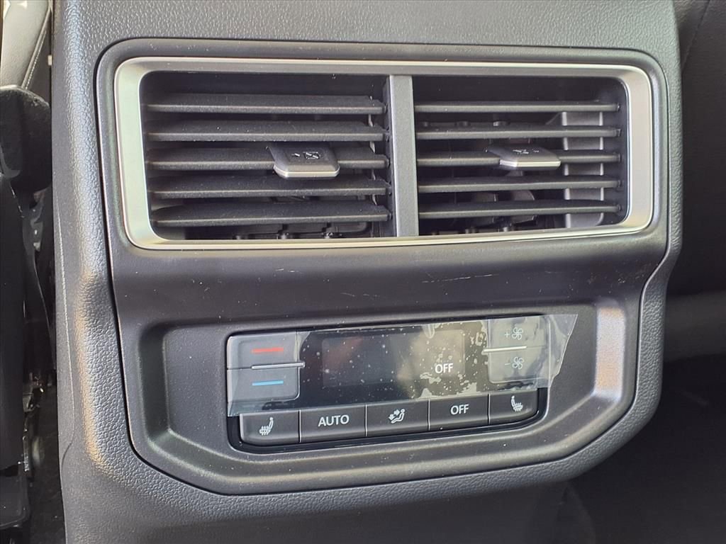 New 2026 Volkswagen Atlas SEL Premium R-Line image 10