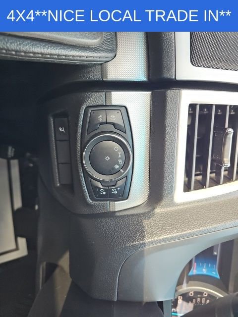 Used 2015 Ford Explorer XLT w/ Equipment Group 202B image 37