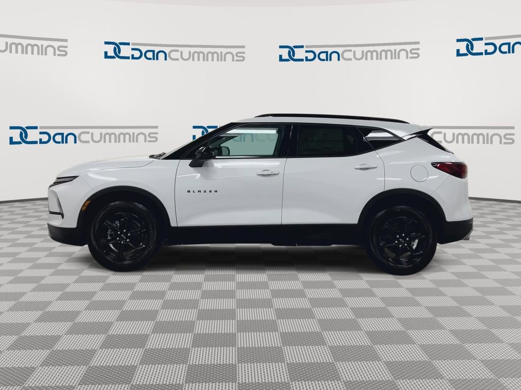 New 2026 Chevrolet Blazer LT w/ Midnight/Sport Edition image 5