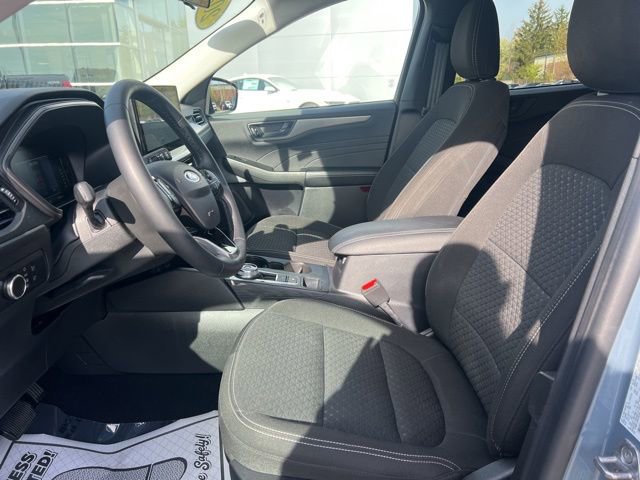 Used 2023 Ford Escape Active w/ Tech Pack #1 AWD/4WD image 21
