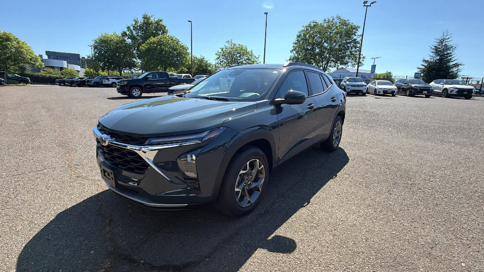 Used 2025 Chevrolet Trax LT w/ Driver Confidence Package