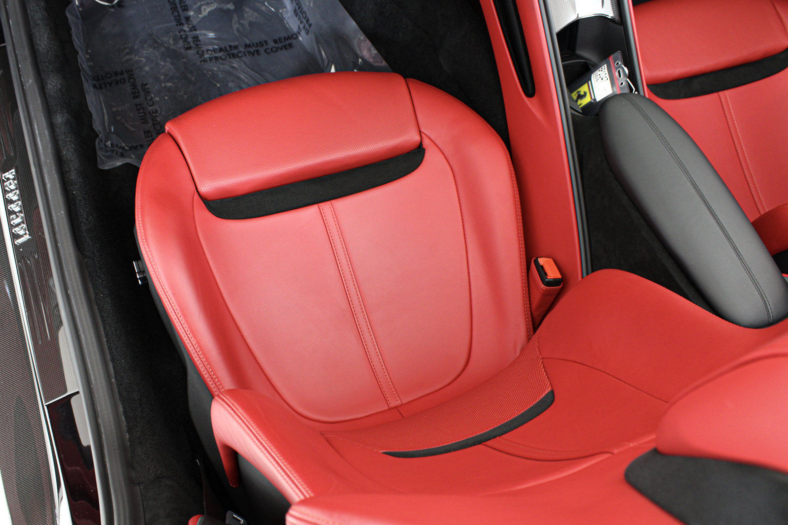 Certified 2024 Ferrari Roma Spider RWD image 41