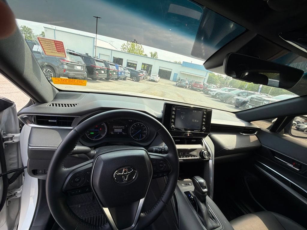 Used 2022 Toyota Venza XLE AWD/4WD image 15