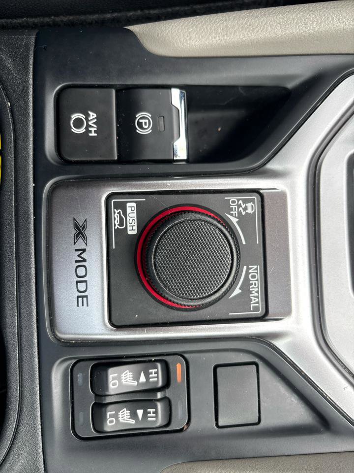 Used 2022 Subaru Forester Premium image 14