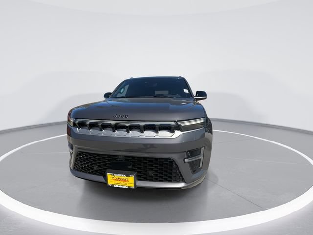 New 2026 Jeep Grand Wagoneer 4WD w/ 8-Passenger Seating Package image 3