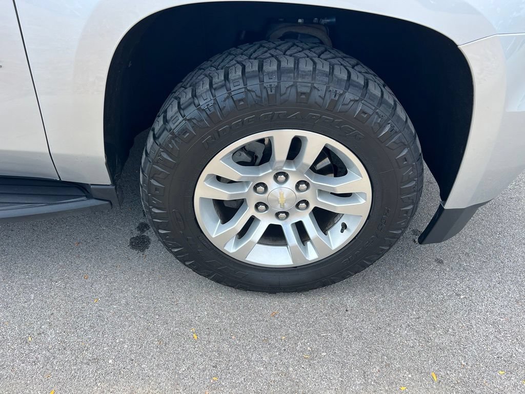 Used 2019 Chevrolet Tahoe LT AWD/4WD image 12