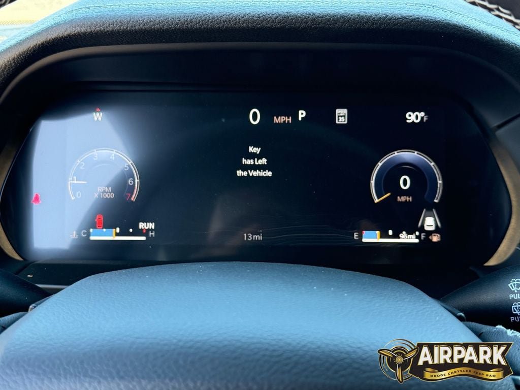 New 2026 Jeep Grand Cherokee Altitude RWD image 27