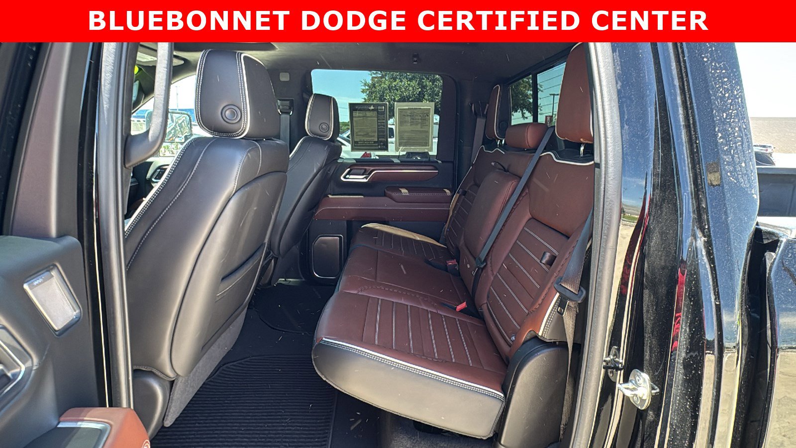 Used 2025 GMC Sierra 2500 Denali Ultimate w/ Max Trailering Package AWD/4WD image 15
