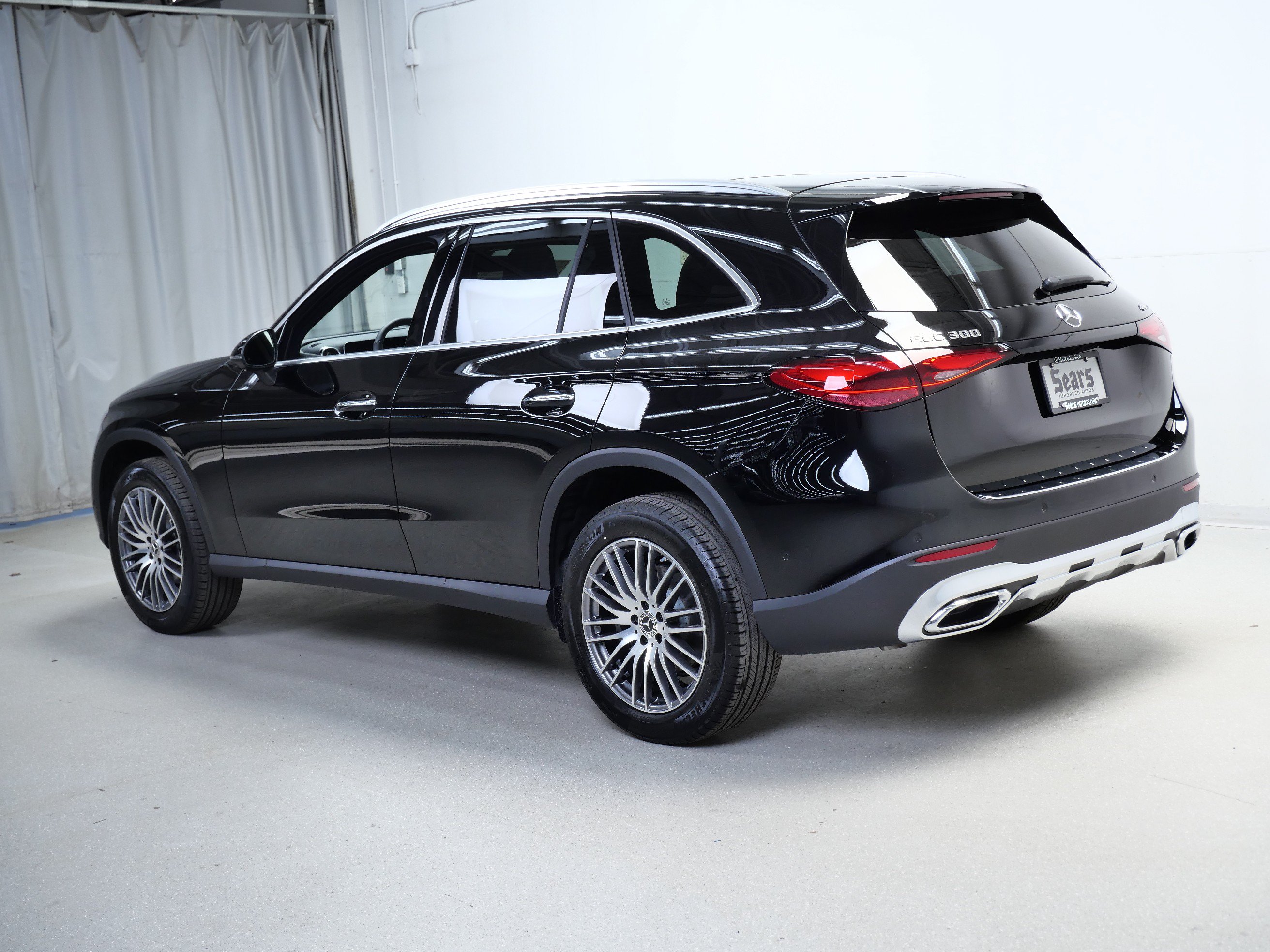 New 2026 Mercedes-Benz GLC 300 4MATIC image 16