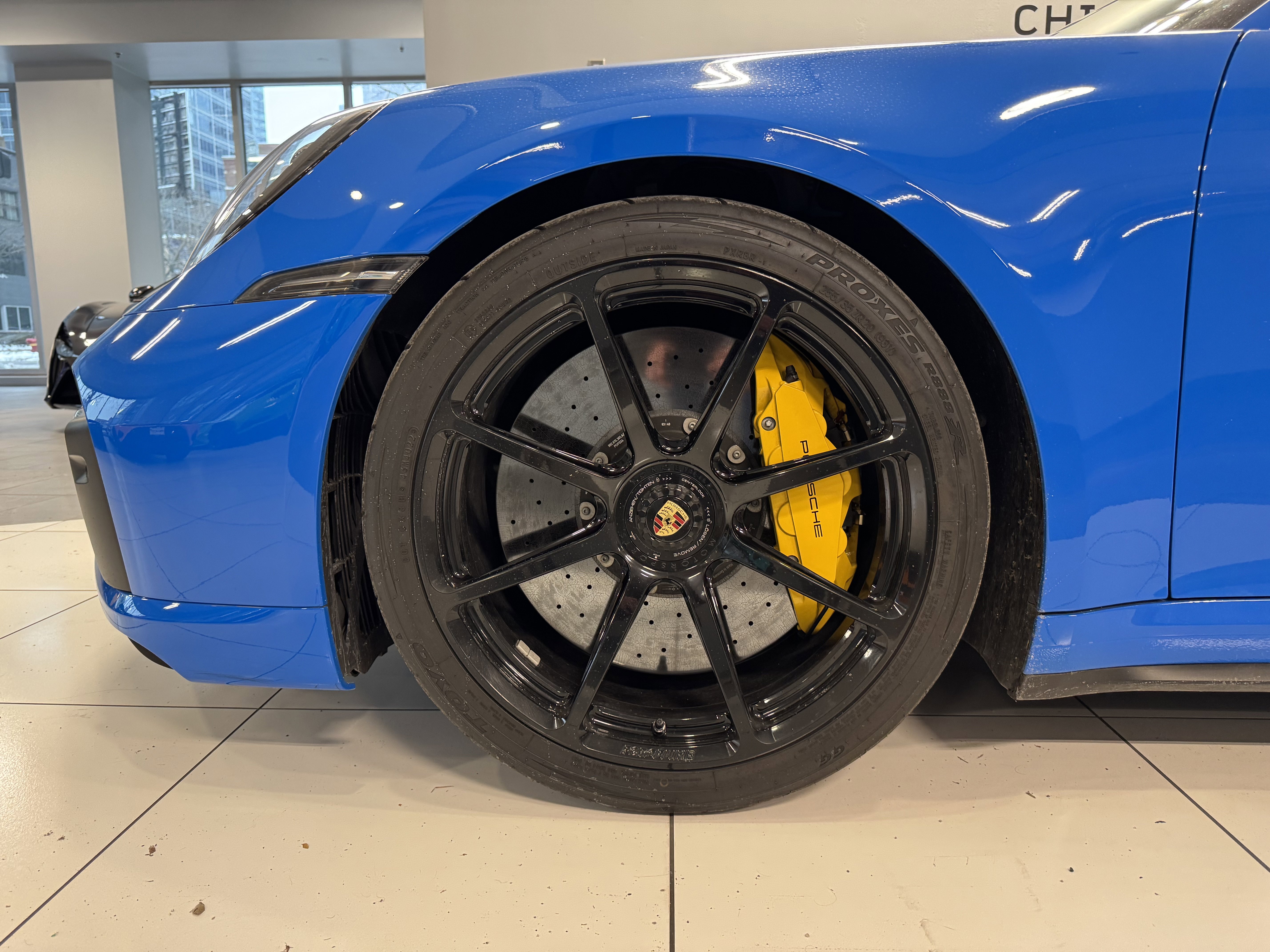 Used 2023 Porsche 911 image 20