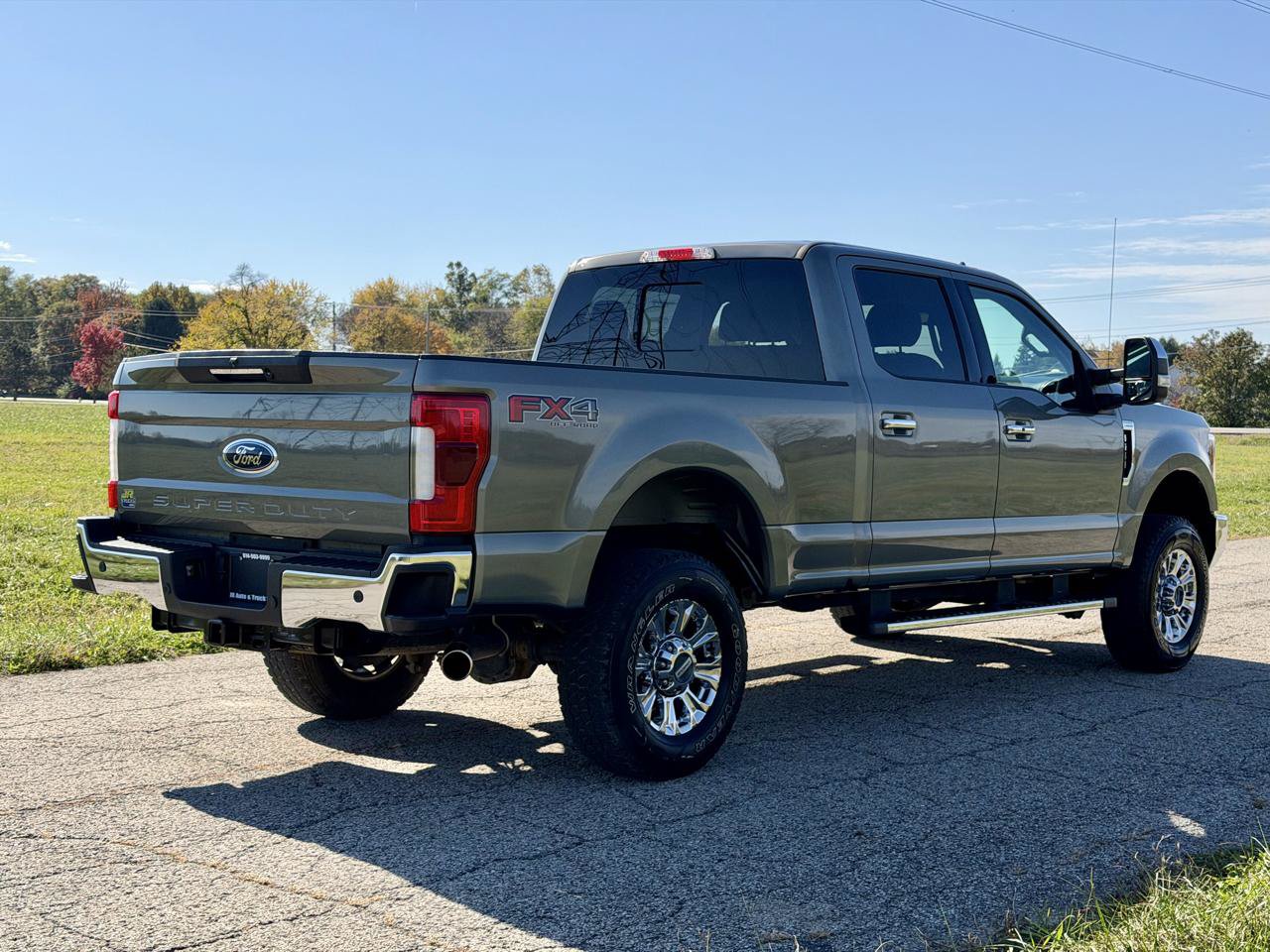 Used 2019 Ford F250 Lariat w/ Lariat Ultimate Package AWD/4WD image 6