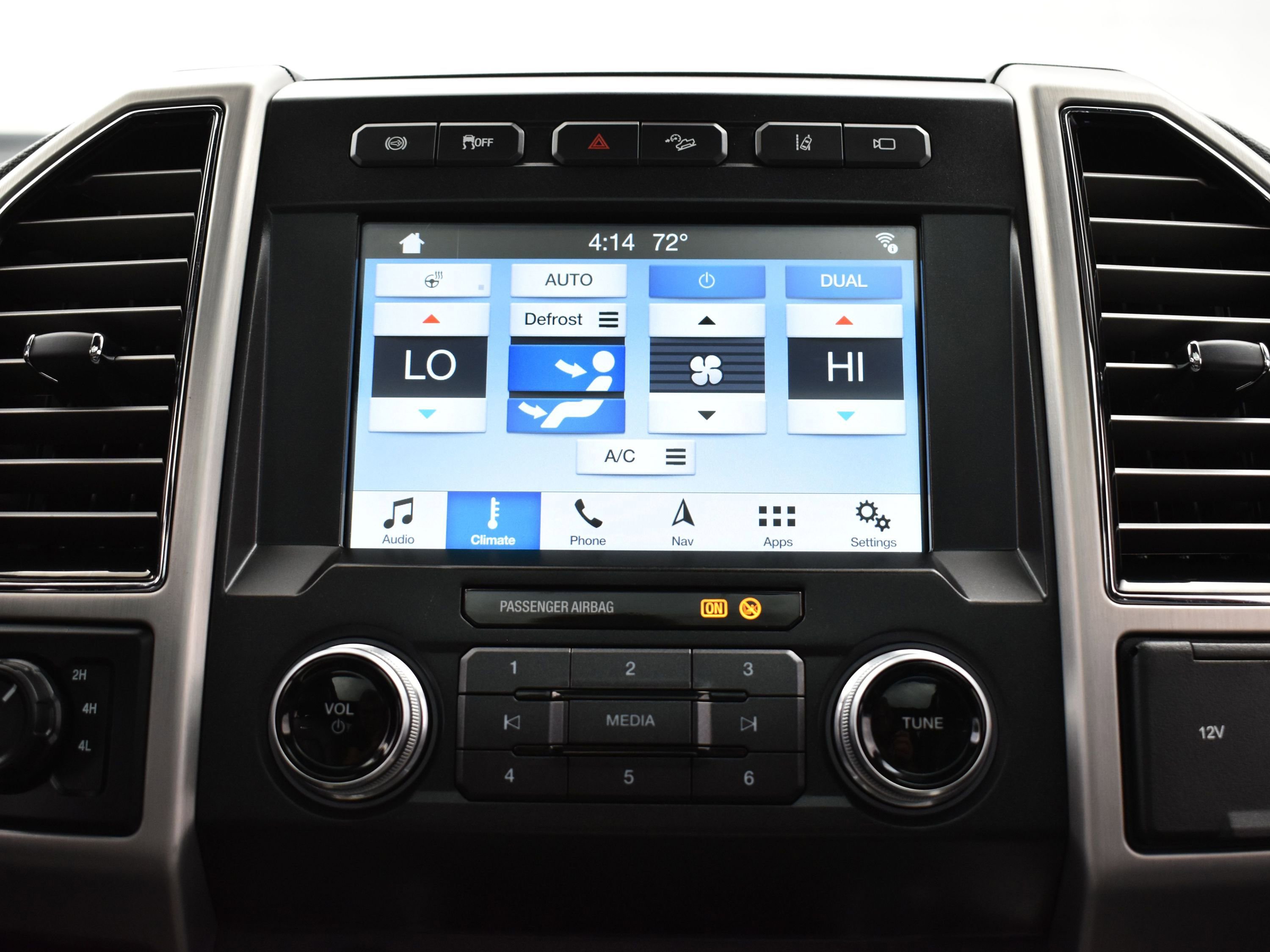 Used 2019 Ford F250 Platinum w/ Platinum Ultimate Package image 35