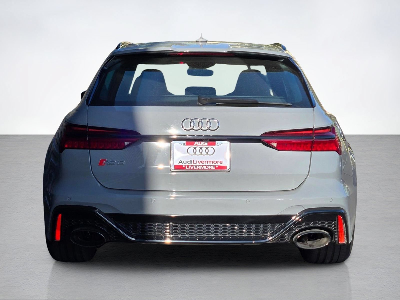 Used 2021 Audi RS 6 AWD/4WD image 6