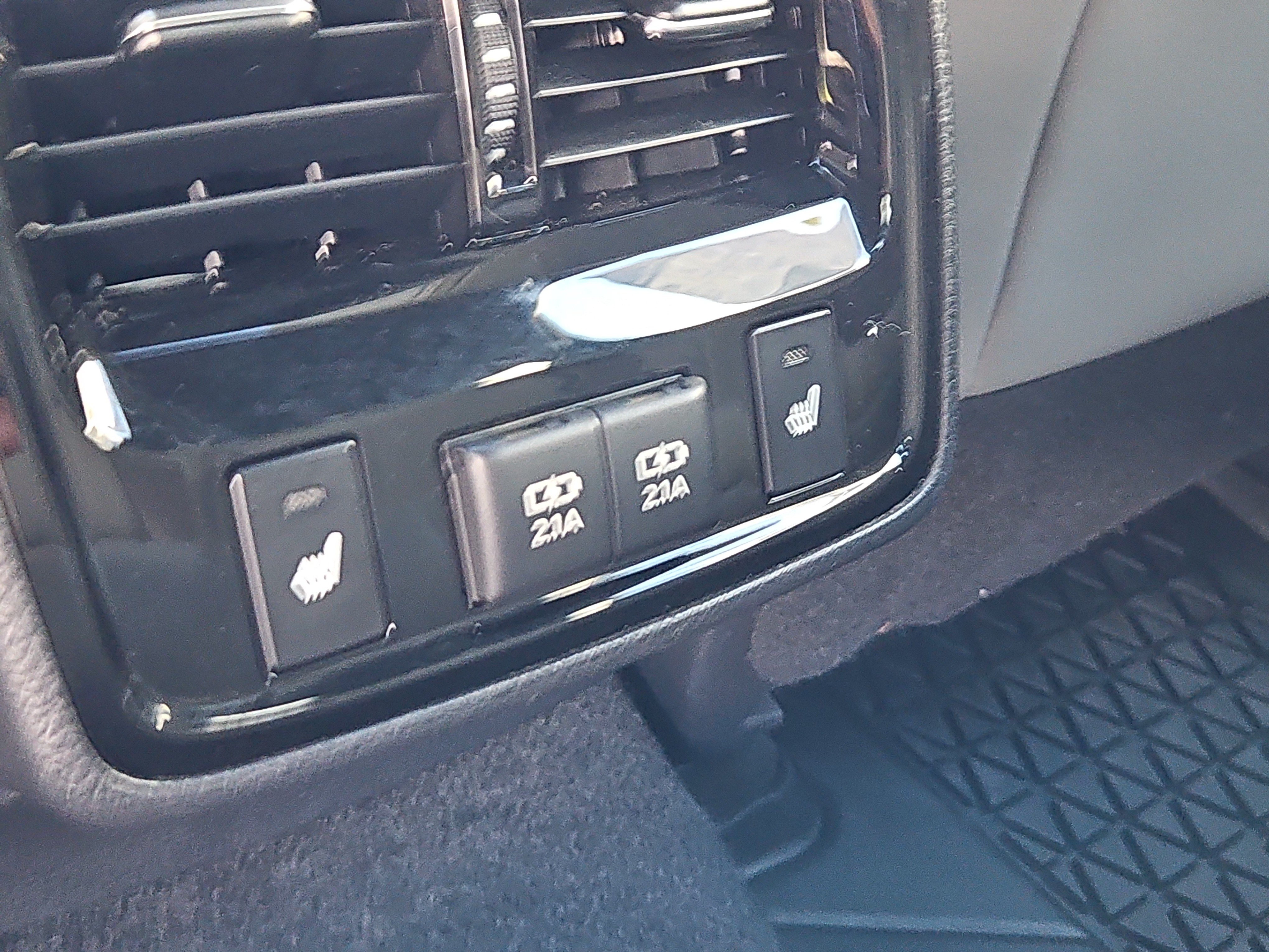 Used 2020 Toyota Avalon Limited w/ Advanced Safety Package FWD image 17