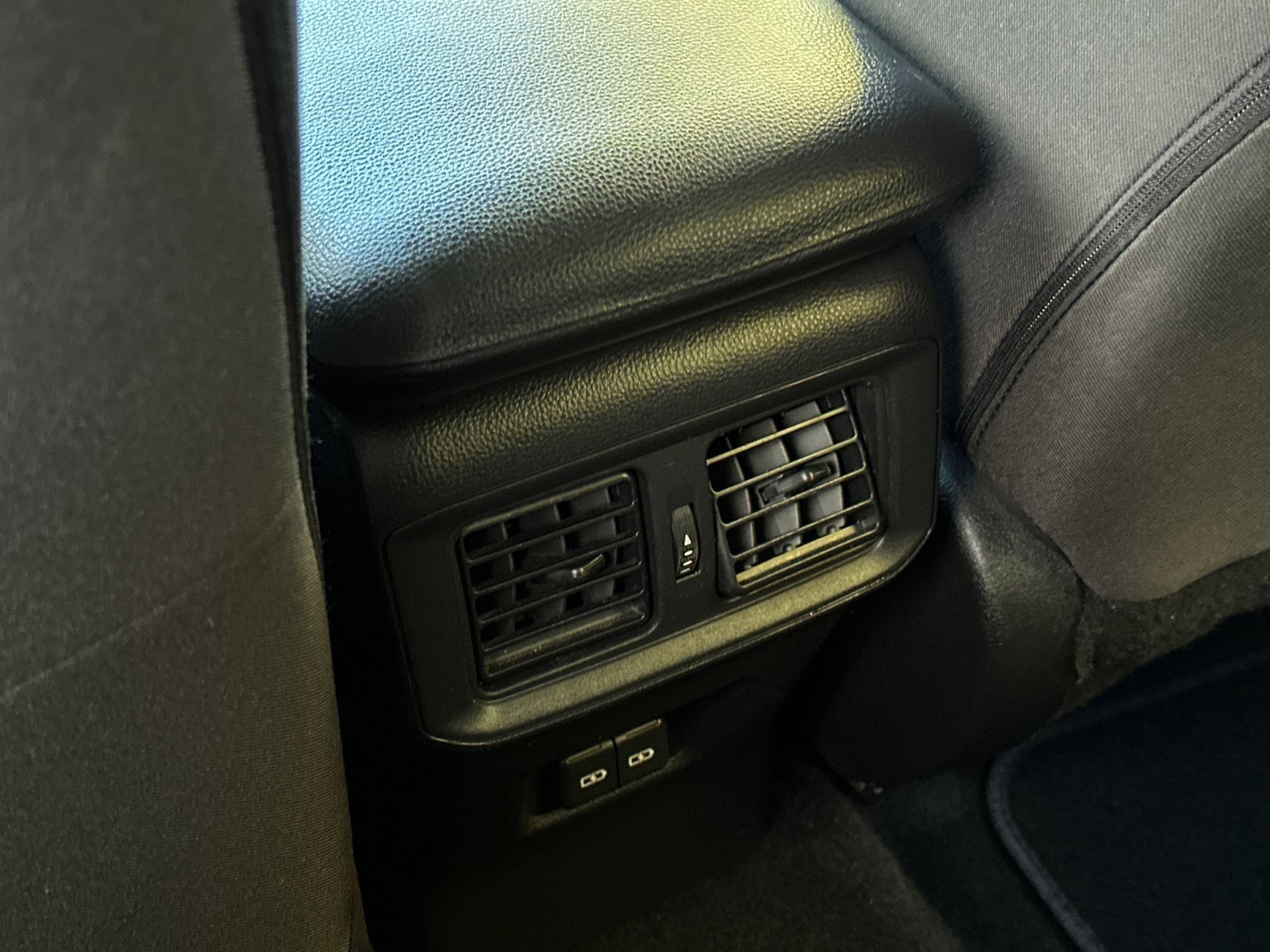 Used 2024 Toyota RAV4 XLE image 14