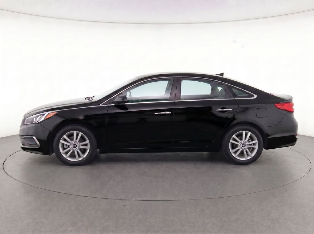 Used 2017 Hyundai Sonata SE FWD image 6