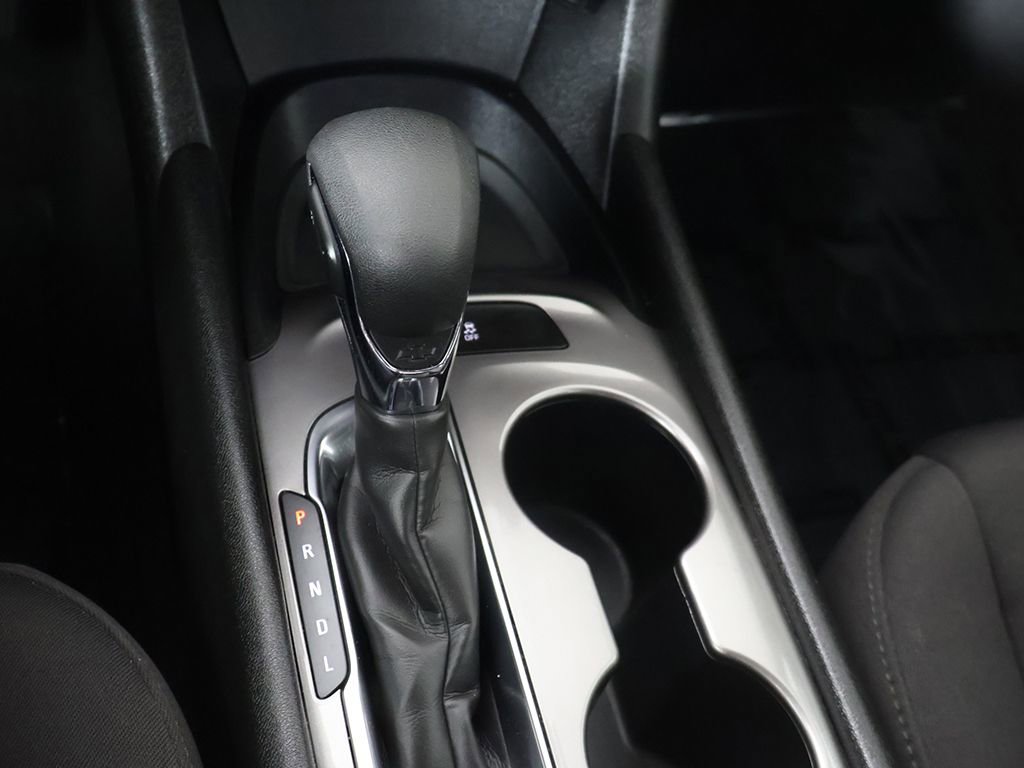 Used 2023 Chevrolet Malibu LS FWD image 40