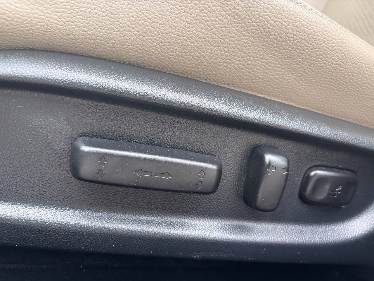 Used 2013 Honda Accord EX-L image 29