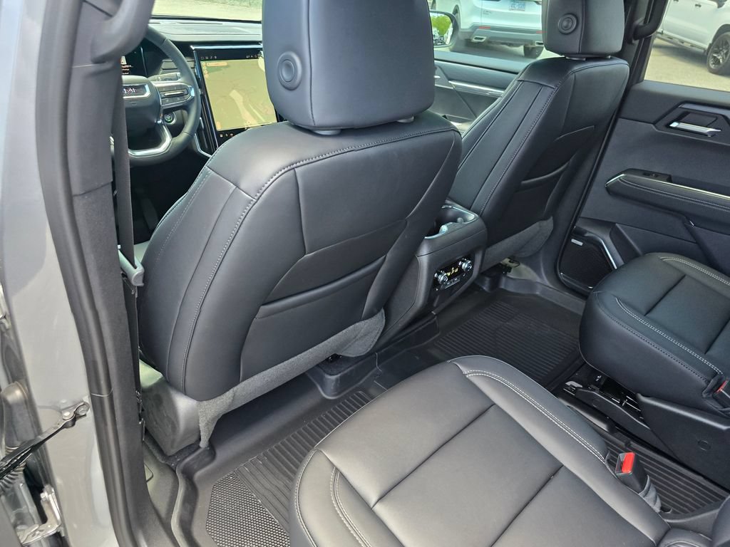New 2026 GMC Acadia Elevation w/ Black Edition FWD image 27