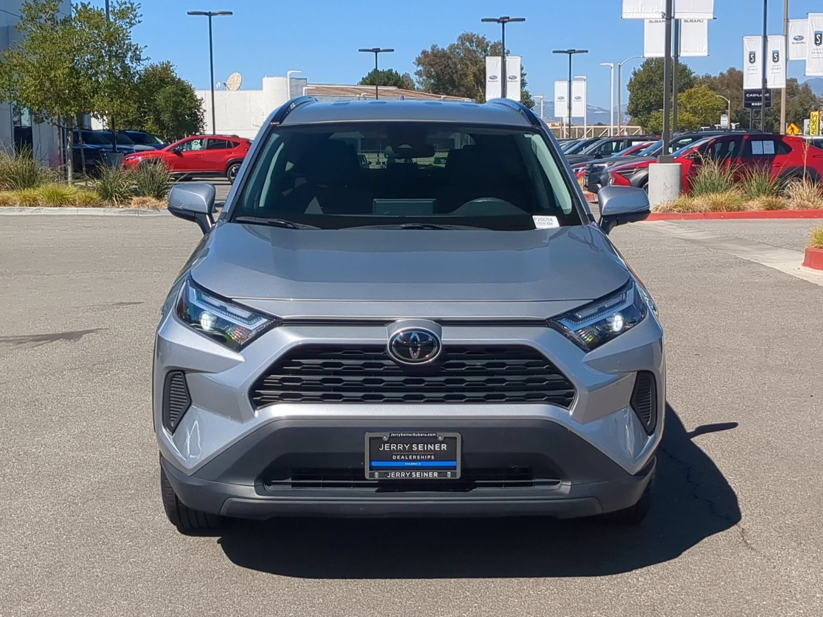 Used 2025 Toyota RAV4 XLE FWD image 8