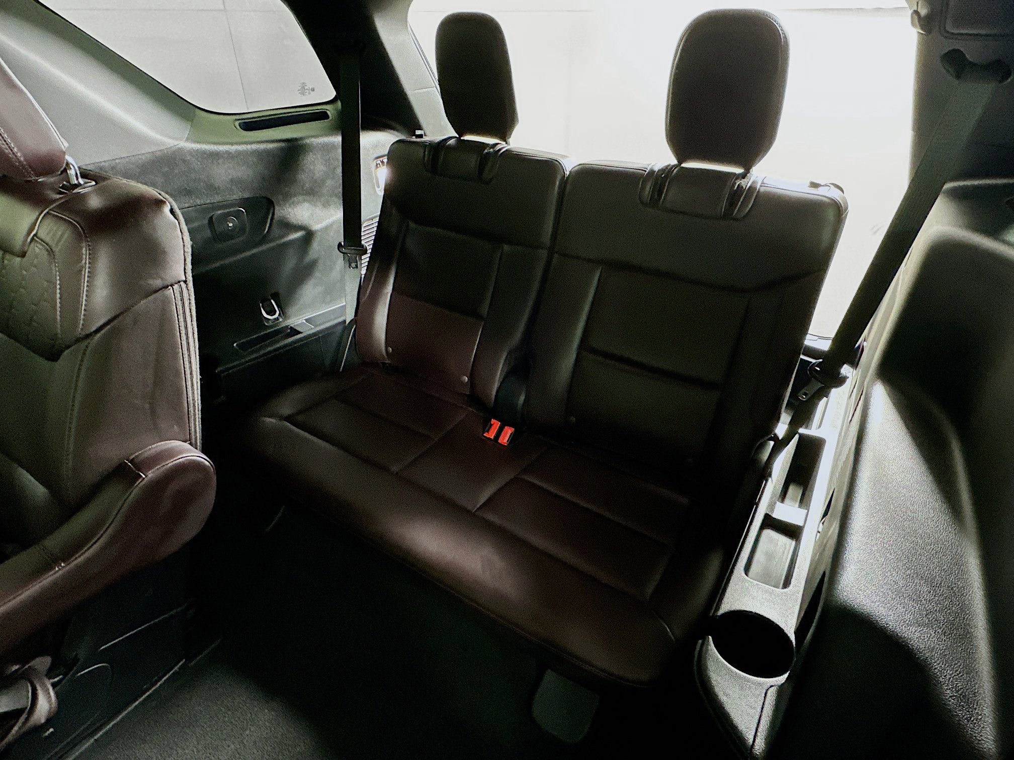 Used 2025 Ford Explorer Platinum w/ LUX Leather Package image 30