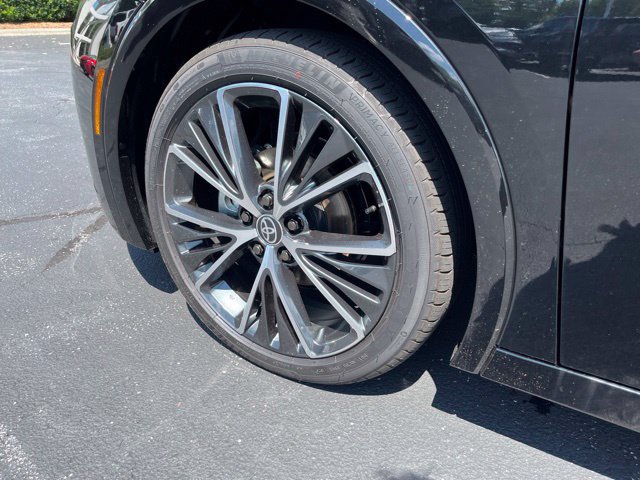 New 2026 Toyota Prius XLE FWD image 12