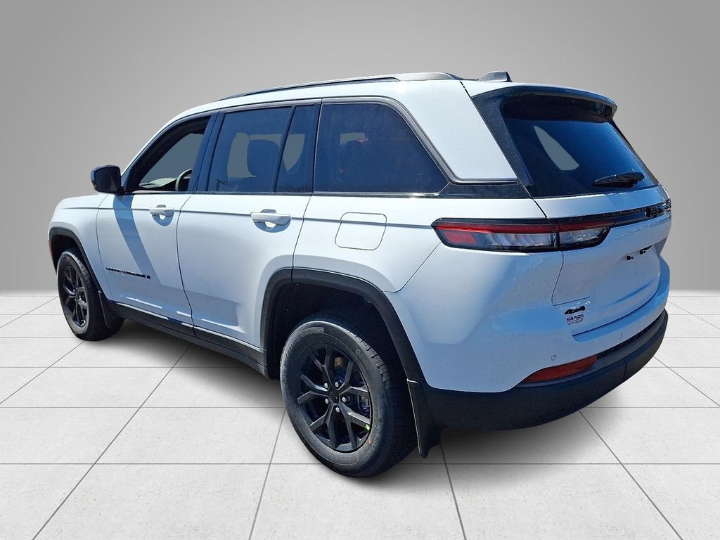 New 2026 Jeep Grand Cherokee Altitude AWD/4WD image 5