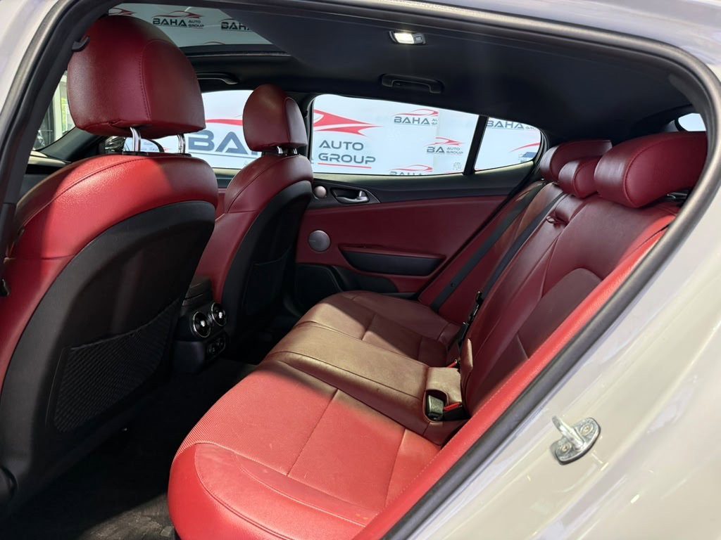 Used 2022 Kia Stinger GT-Line w/ Sun & Sound Package AWD/4WD image 32