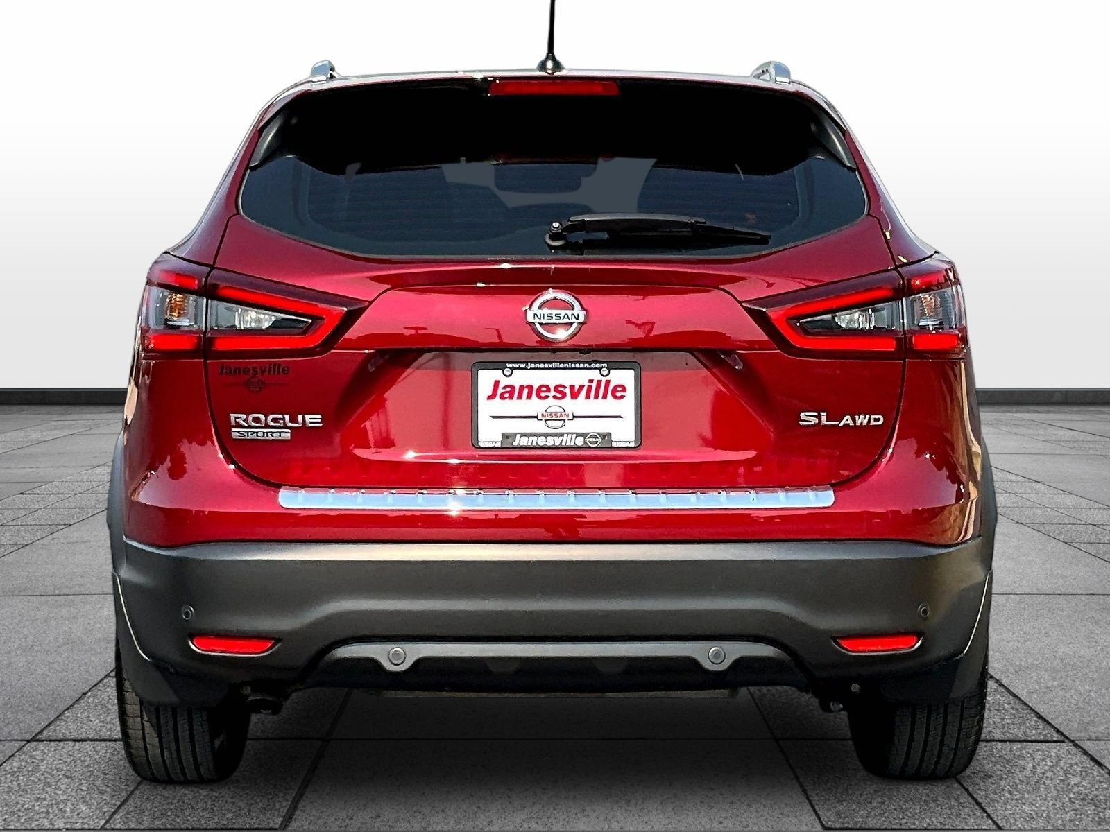 Used 2021 Nissan Rogue Sport SL w/ Premium Package AWD/4WD image 6