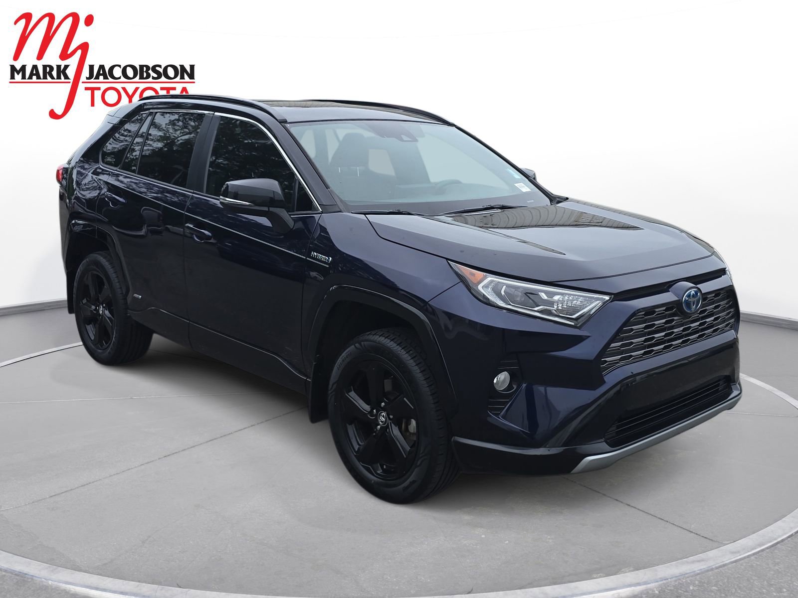 Used 2021 Toyota RAV4 XSE w/ XSE Grade Weather Package AWD/4WD image 3