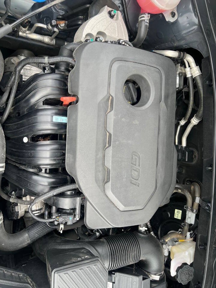 Used 2022 Kia Sportage LX FWD image 17