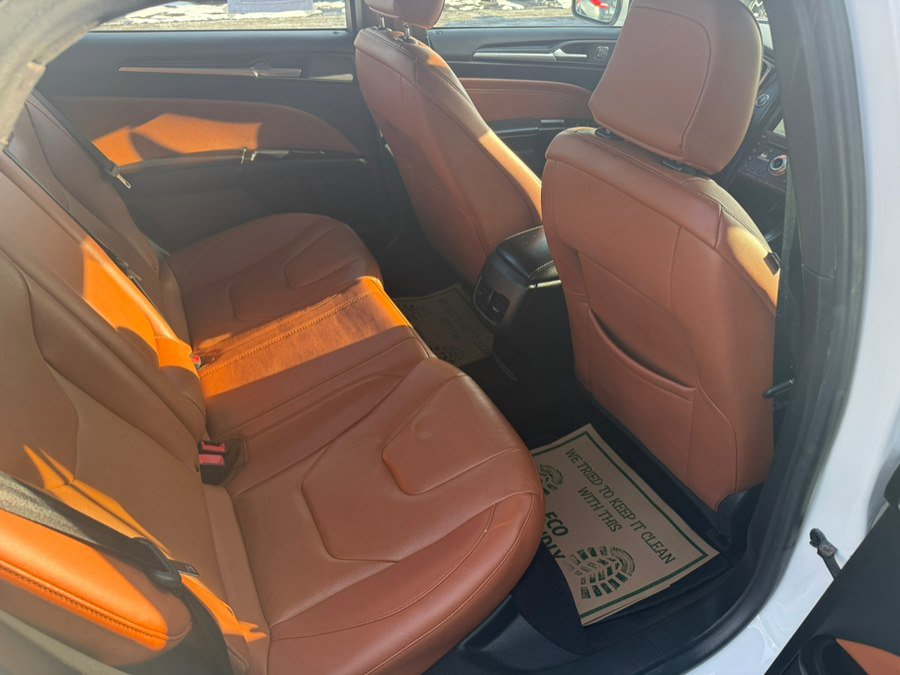 Used 2020 Ford Fusion Titanium image 27