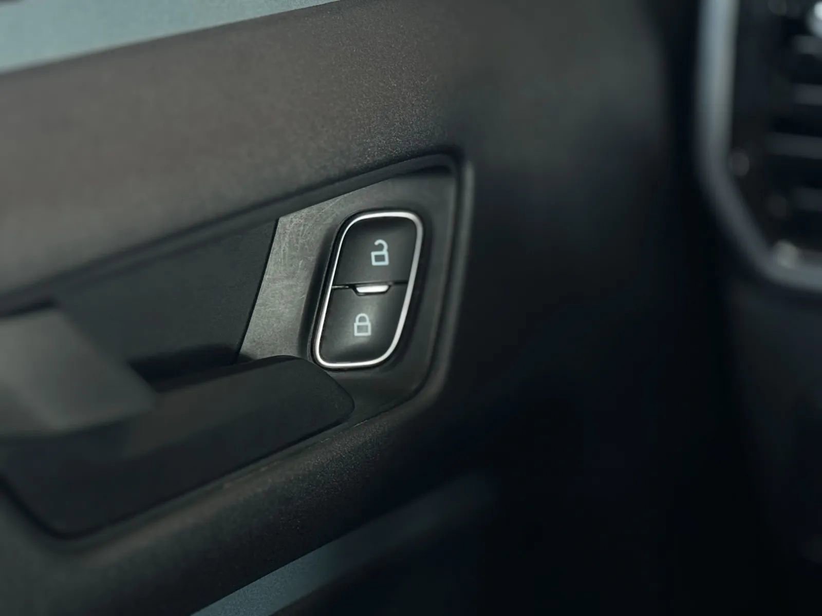 Used 2022 Ford Bronco Sport Badlands image 25