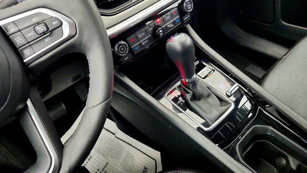 Used 2023 Jeep Compass Limited AWD/4WD image 16