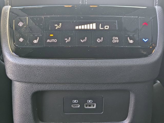 Certified 2025 INFINITI QX60 Luxe w/ Black Edition image 15