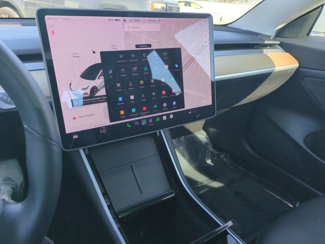 Used 2020 Tesla Model 3 Standard Range Plus RWD image 15