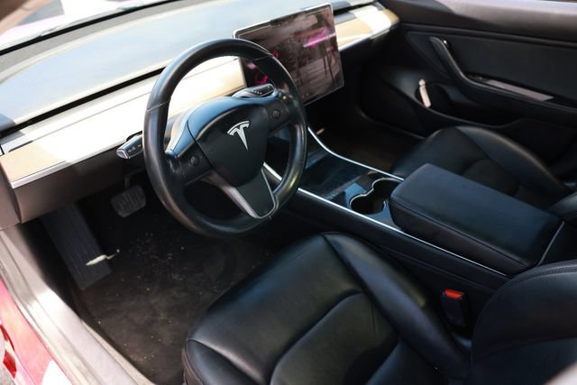 Used 2019 Tesla Model 3 Standard Range RWD image 6