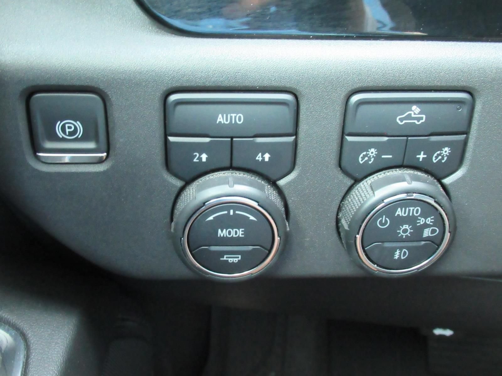 Used 2023 Chevrolet Silverado 1500 RST AWD/4WD image 22