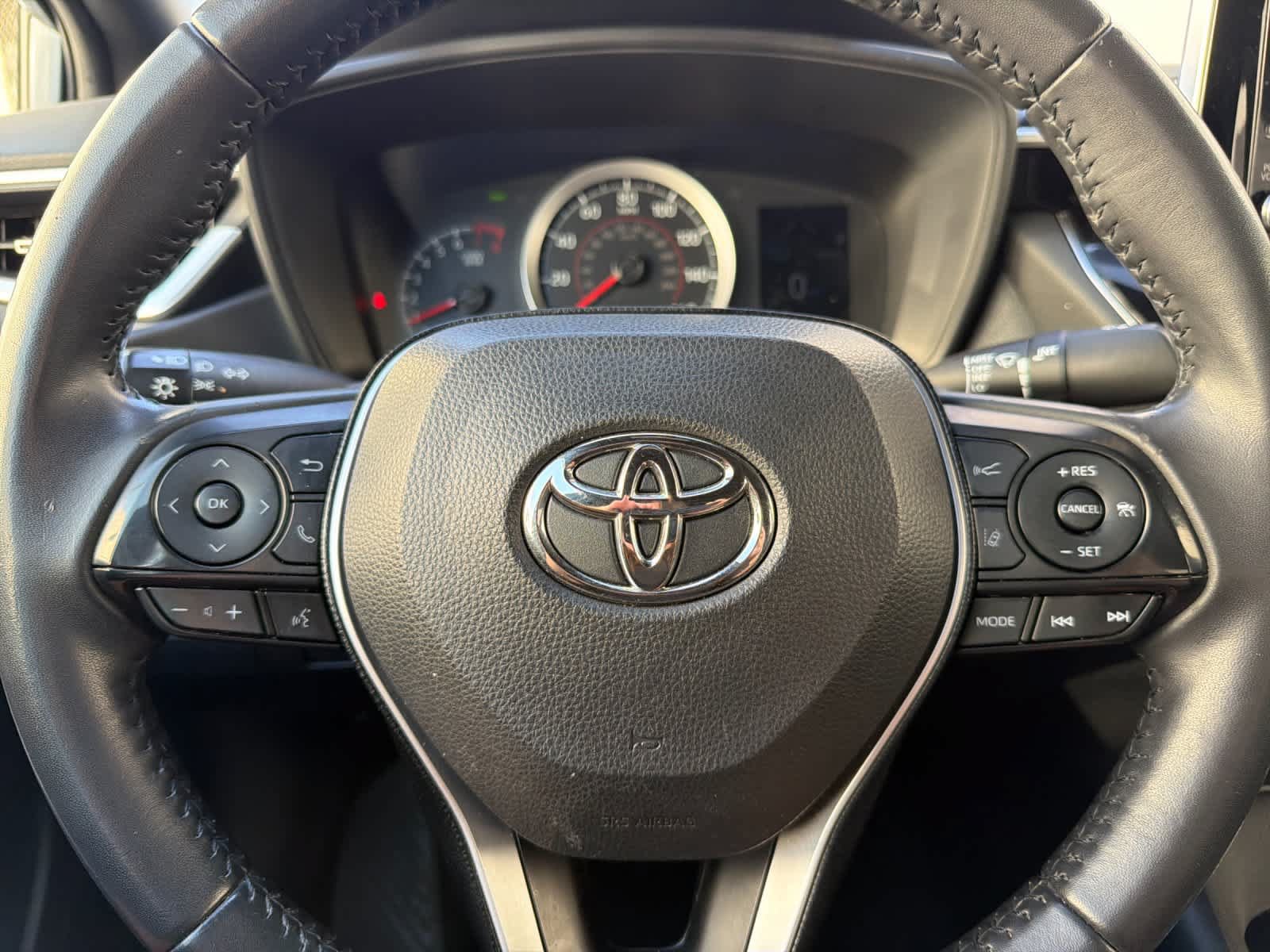 Used 2021 Toyota Corolla SE w/ SE Premium Package FWD image 23
