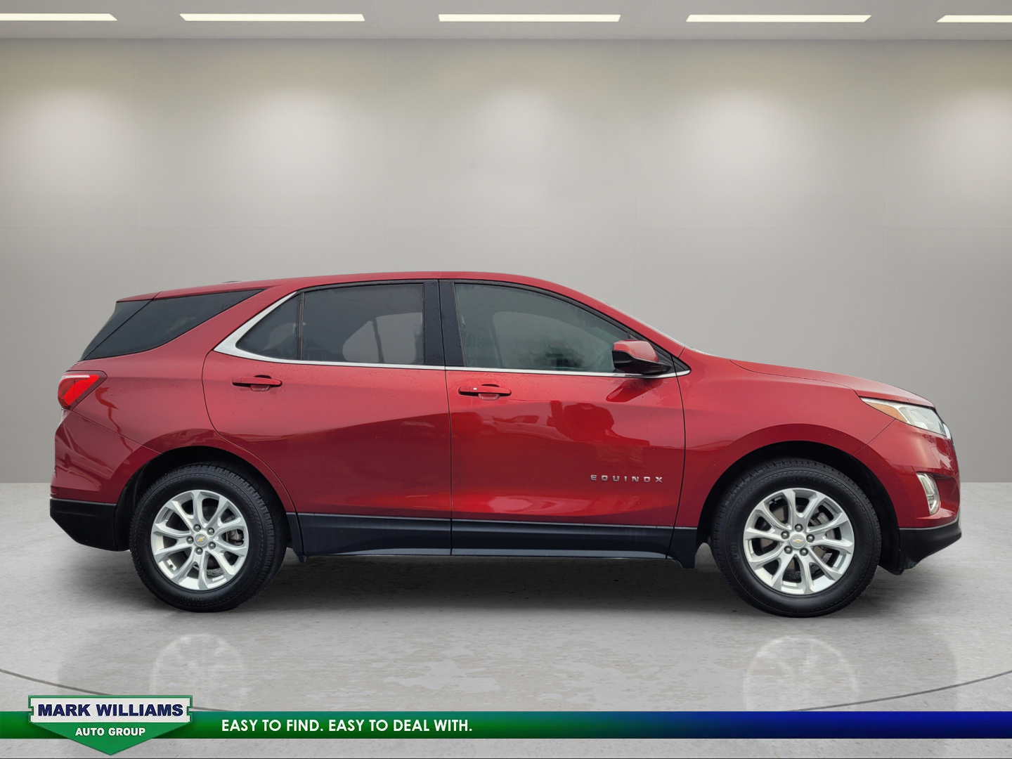 Used 2020 Chevrolet Equinox LT FWD image 2