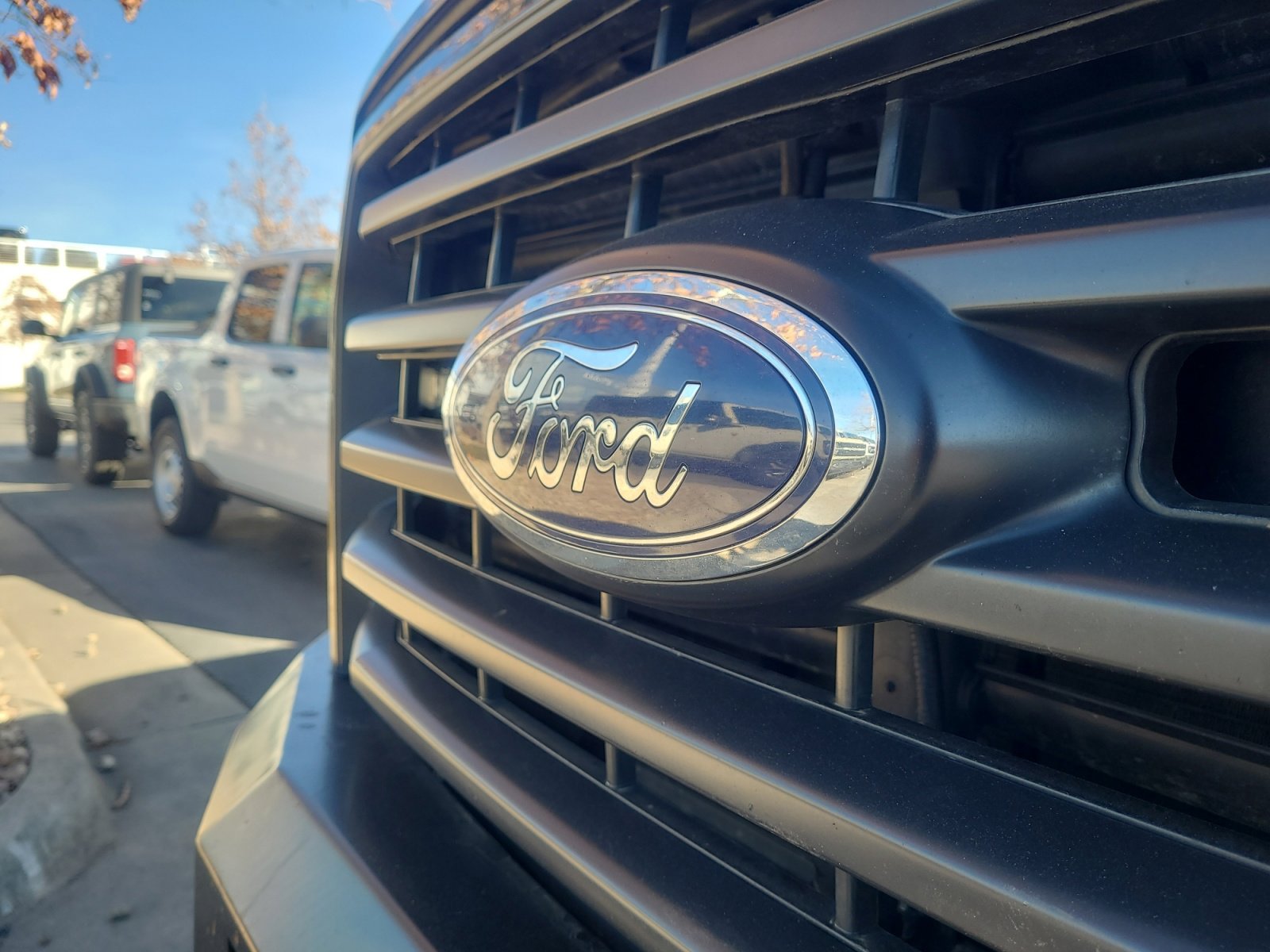 Certified 2017 Ford F150 XLT w/ Equipment Group 302A Luxury image 23