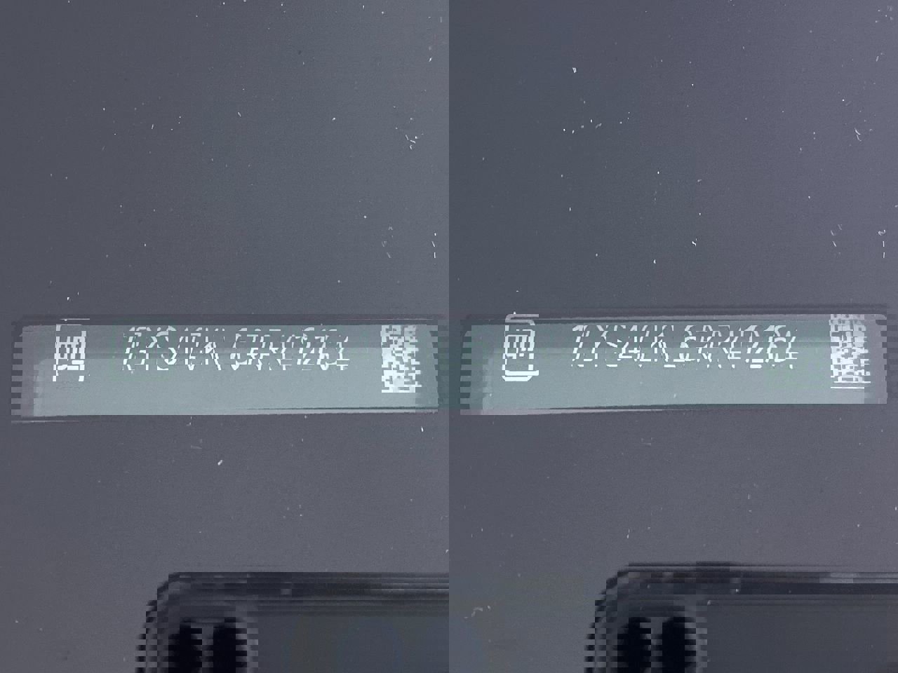 Certified 2024 Cadillac Escalade Sport Platinum w/ LPO, ONYX Package image 18