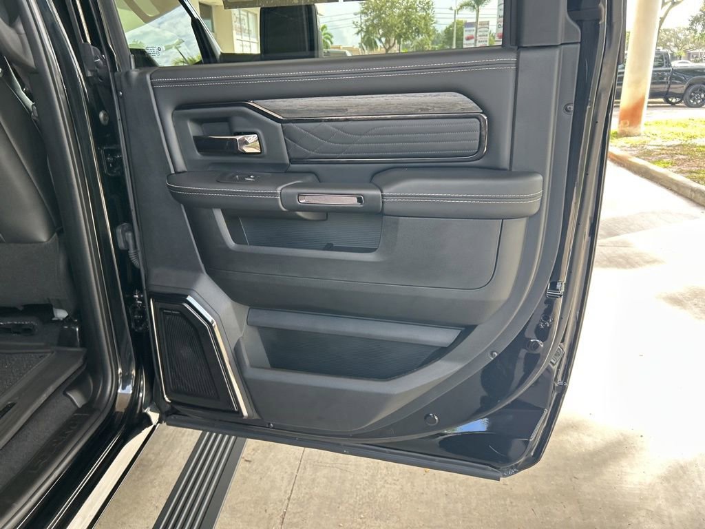 Used 2025 RAM 2500 Limited image 44
