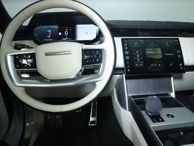 Used 2024 Land Rover Range Rover SE AWD/4WD image 24