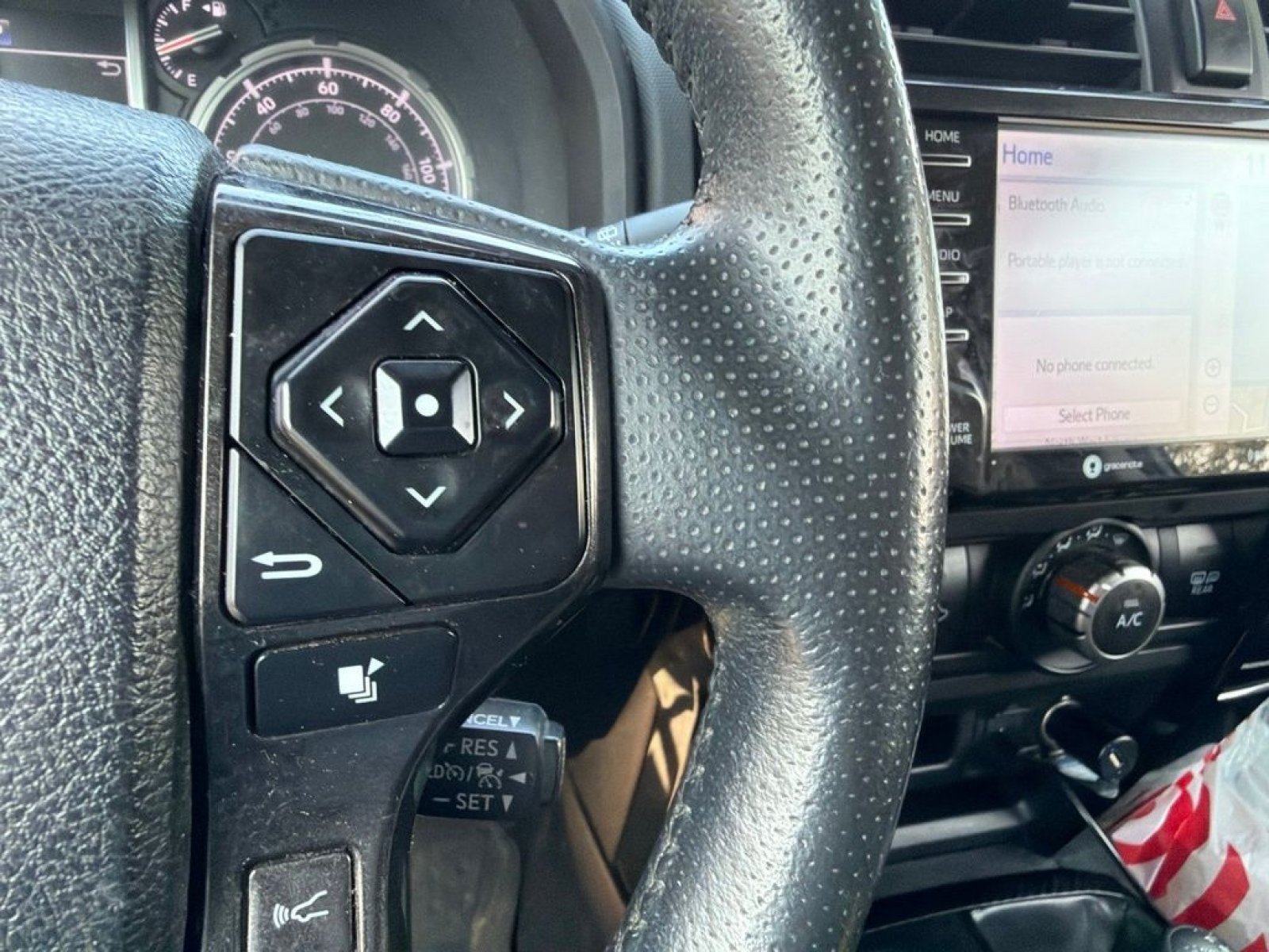 Used 2020 Toyota 4Runner Venture w/ Moonroof Package AWD/4WD image 16