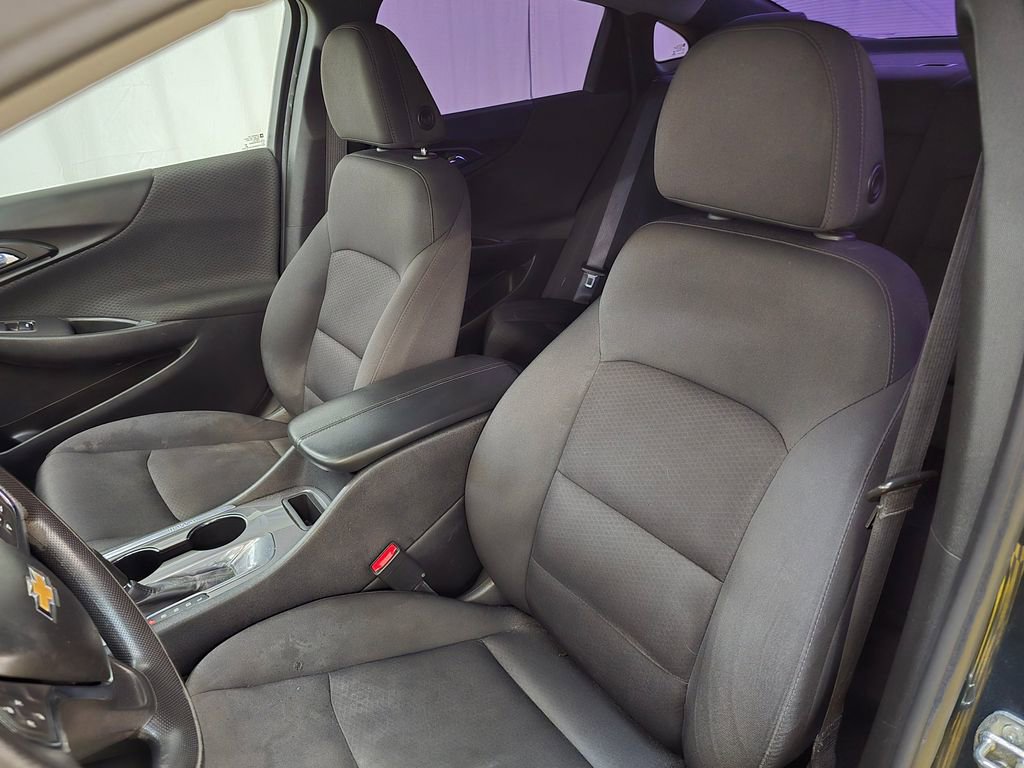 Used 2020 Chevrolet Malibu LT image 21